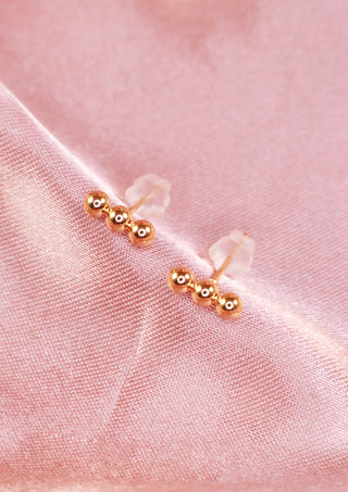 Three Dotted Studs