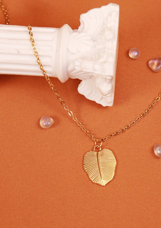 Golden Monstera Deliciosa Necklace