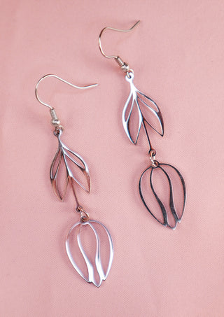 Dangly Tulip Earrings