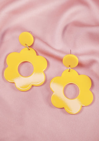 Mellow Daisy Earrings