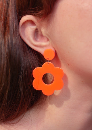 Tangerine Daisy Earrings