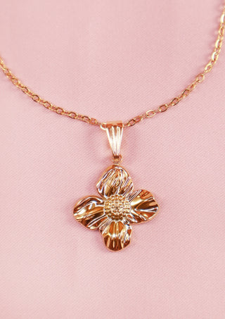Flowy Flower Necklace