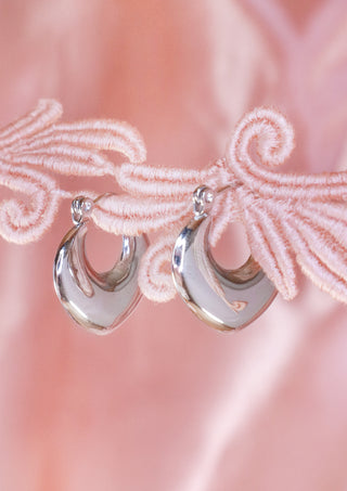 Lustre Hoops