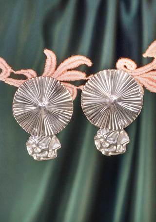 Fjällfotasjön Earrings