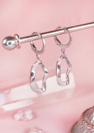 Wiggly mix & match earring