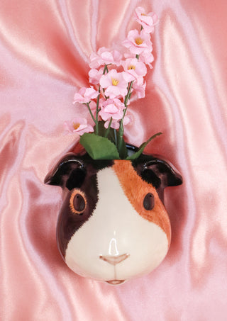 Guinea pig small wallvase