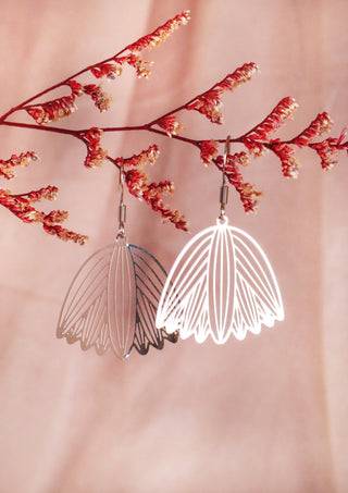 Abstract Synaeda Tulip Earrings