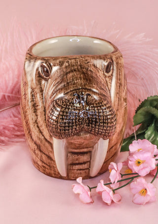 Walrus pot