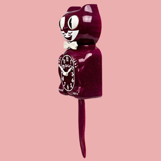 Smile Ambassador Ruby Red Kit-Cat Klock