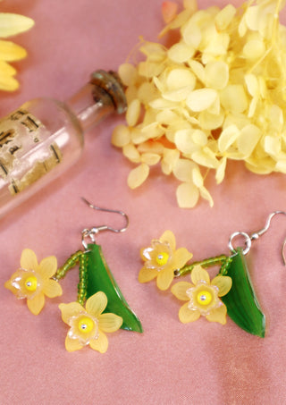Dashing Daffodil Earrings