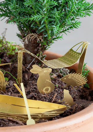 Tiny Camping For Your Plants