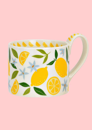 Cup with lemon design