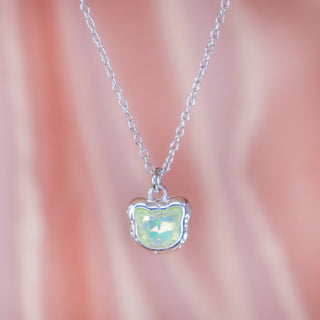 Luminous Cat Necklace