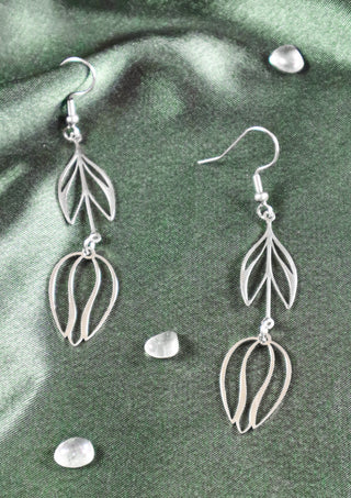 Dangly Tulip Earrings