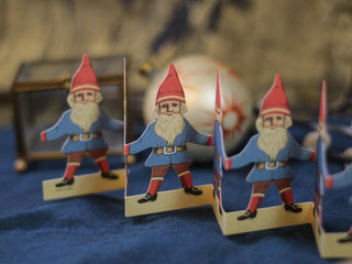 Tiny santa paper parade