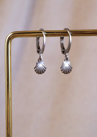 Tiny shell mix & match earring