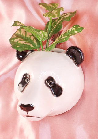 Small panda wallvase